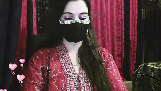 Snapshot of Cute_Sonii chatting on 12.04.24 Cute Sonii online show from 12.04.24