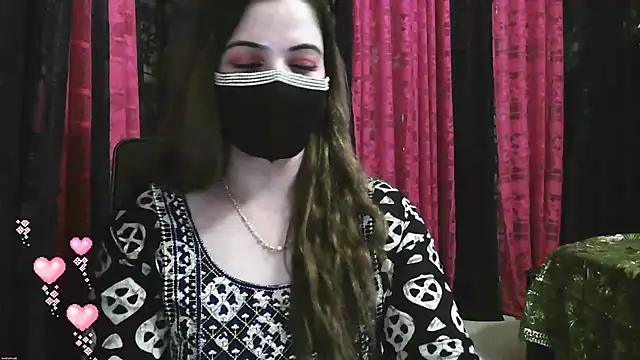 Snapshot of Cute_Sonii chatting on 01.05.25 Cute Sonii online show from 01.05.25