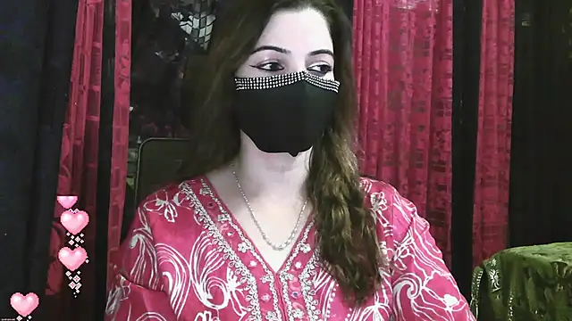 Snapshot of Cute_Sonii chatting on 10.14.25 Cute Sonii online show from 10.14.25