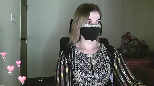 Cute Sonii online show from 12.20.25