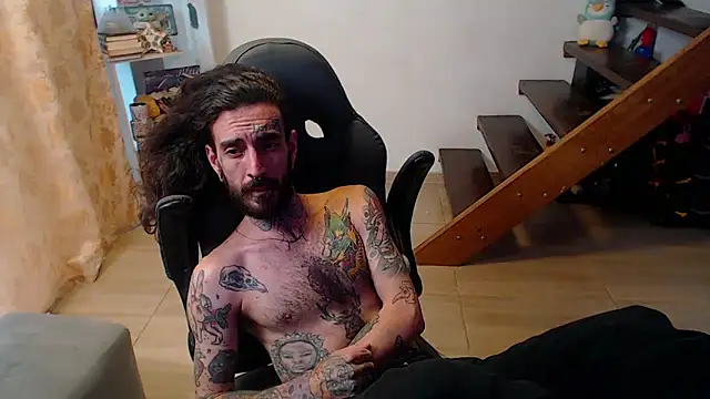 Snapshot of harry_reems1 chatting on 12.28.24 harry reems1 online show from 12.28.24