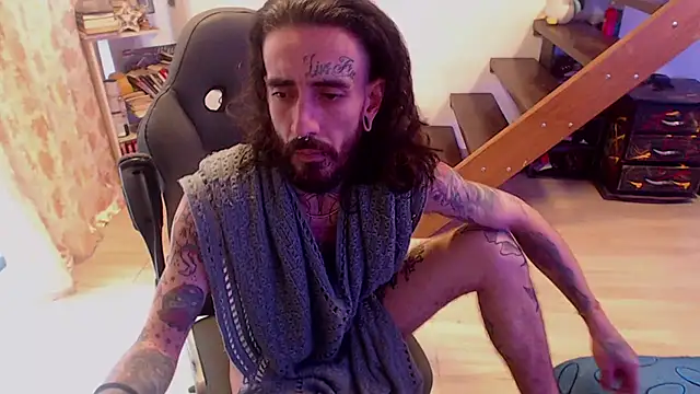 Snapshot of harry_reems1 chatting on 01.10.25 harry reems1 online show from 01.10.25