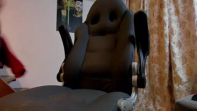 Snapshot of harry_reems1 chatting on 02.13.25 harry reems1 online show from 02.13.25