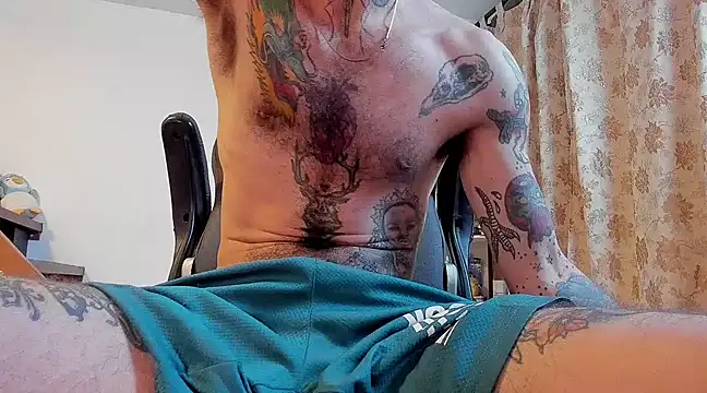 Snapshot of harry_reems1 chatting on 02.24.25 harry reems1 online show from 02.24.25