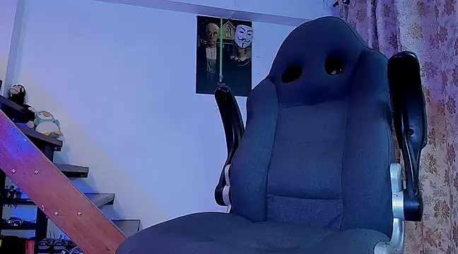 Snapshot of harry_reems1 chatting on 02.25.25 harry reems1 online show from 02.25.25