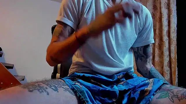 Snapshot of harry_reems1 chatting on 03.07.25 harry reems1 online show from 03.07.25