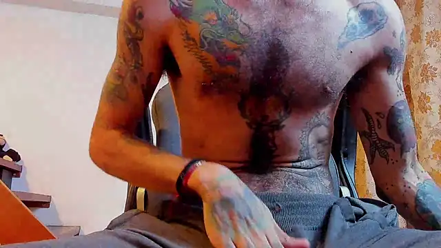 Snapshot of harry_reems1 chatting on 03.09.25 harry reems1 online show from 03.09.25