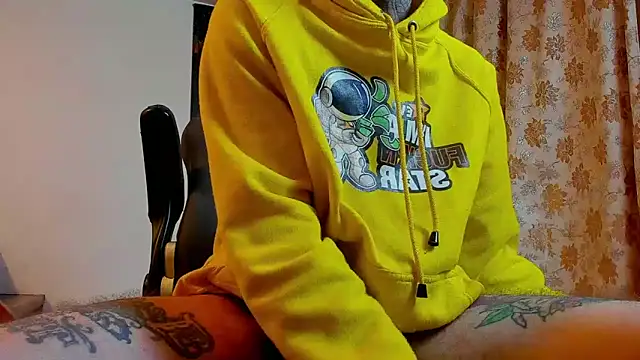 Snapshot of harry_reems1 chatting on 03.09.25 harry reems1 online show from 03.09.25