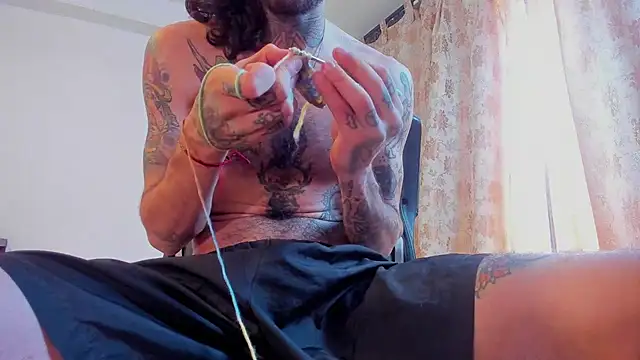 Snapshot of harry_reems1 chatting on 03.17.25 harry reems1 online show from 03.17.25