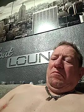 tomtom111111 online show from 02.21.26