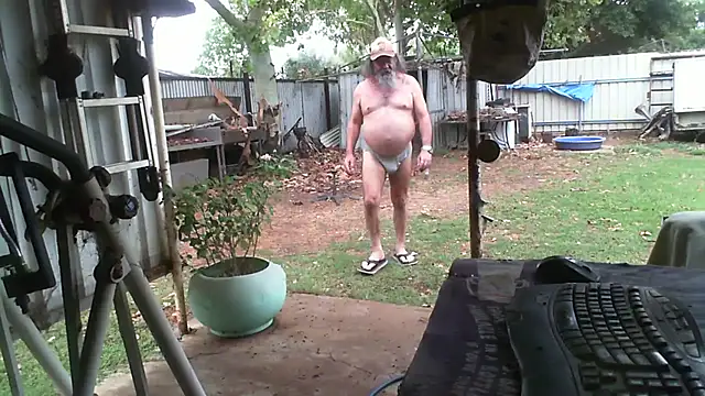 herbie010666 online show from 11.15.25