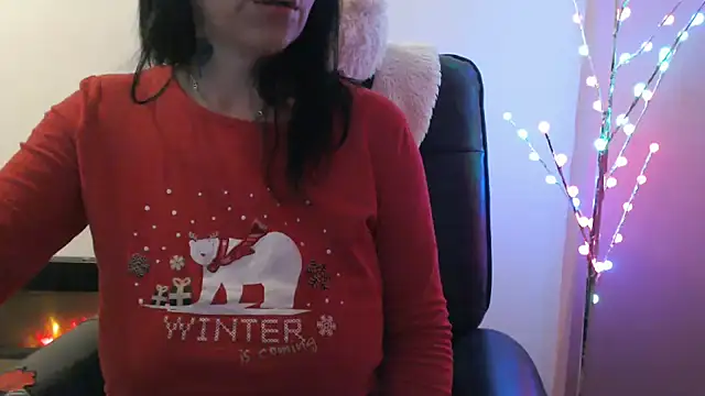 Snapshot of algodonyfresa chatting on 12.13.24 algodonyfresa online show from 12.13.24