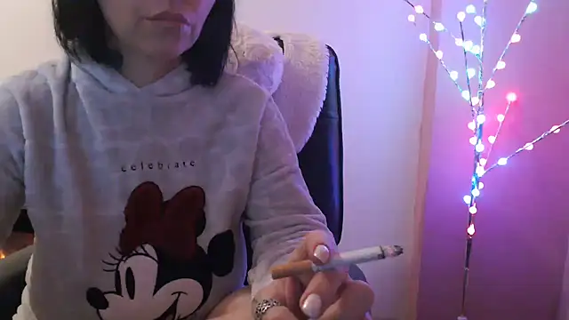 Snapshot of algodonyfresa chatting on 12.28.24 algodonyfresa online show from 12.28.24
