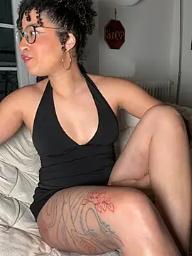 Lauyako online show from 03.21.26