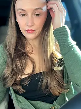 lunagirl13 online show from 11.13.25