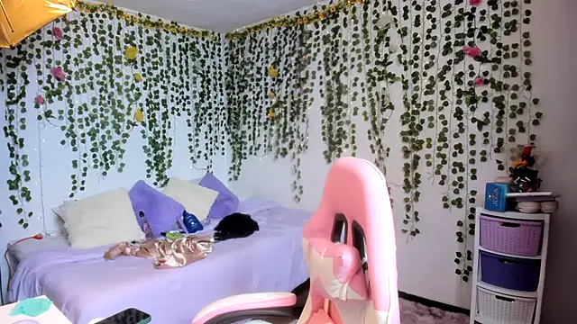 violeta milleer online show from 11.22.25