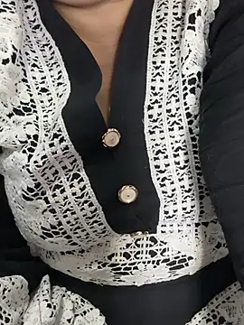 Preet Kaur 69 online show from 04.04.26