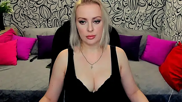 Hotdreamhere online show from 12.11.24