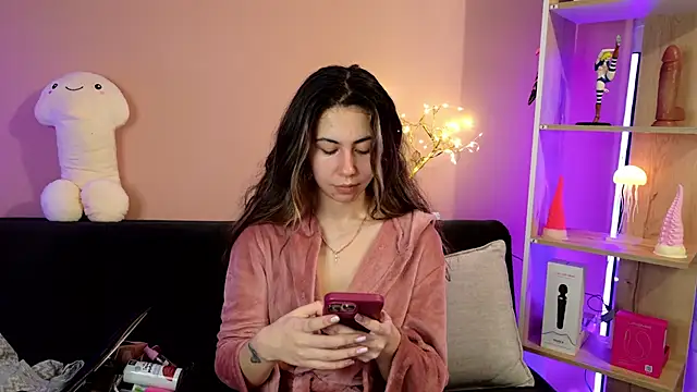 lilly sweett online show from 04.21.26