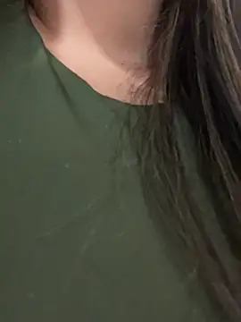 Snapshot of Lia_sexx chatting on 02.25.25 Lia sexx online show from 02.25.25