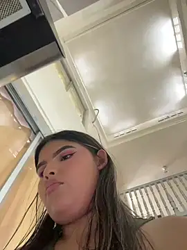 Snapshot of Lia_sexx chatting on 02.25.25 Lia sexx online show from 02.25.25