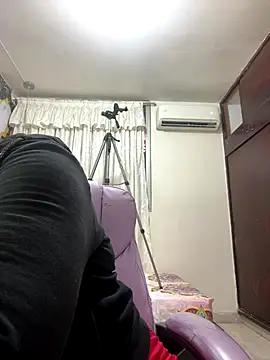 Snapshot of Lia_sexx chatting on 10.08.25 Lia sexx online show from 10.08.25