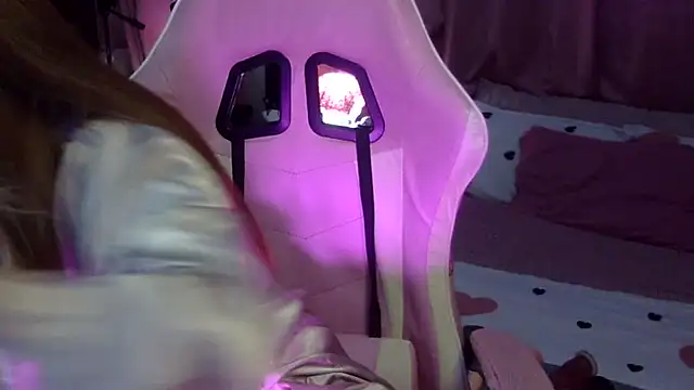 yourbabe Brielle online show from 01.10.26