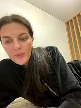 Snapshot of little_belucci chatting on 10.21.25 little belucci online show from 10.21.25