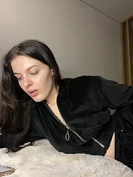 little belucci online show from 11.21.25