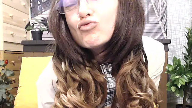Snapshot of lilianleight chatting on 07.03.26 lilianleight online show from 07.03.26