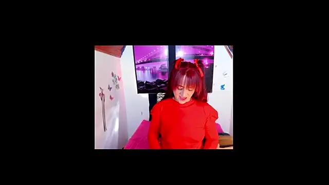 Hannaa32 online show from 10.08.25