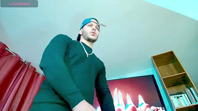 hottstuffx69 online show from 03.25.26