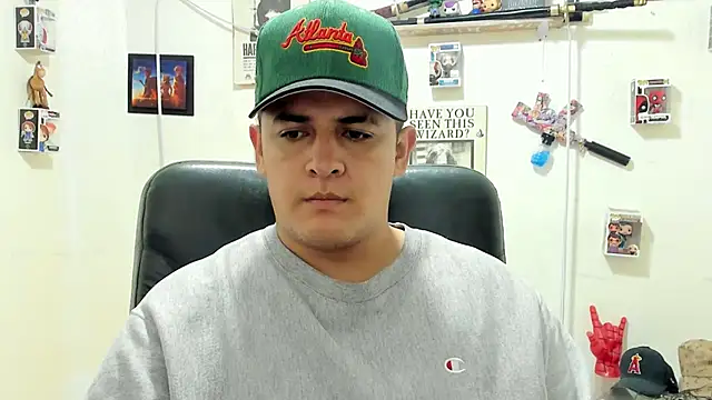 Snapshot of ney_22 chatting on 10.07.25 ney 22 online show from 10.07.25