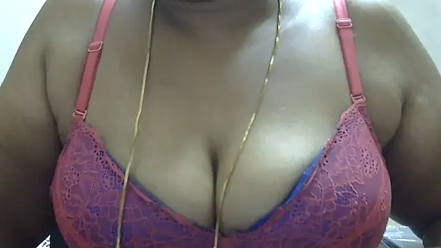 Snapshot of Nithya_forever chatting on 12.19.24 Nithya forever online show from 12.19.24