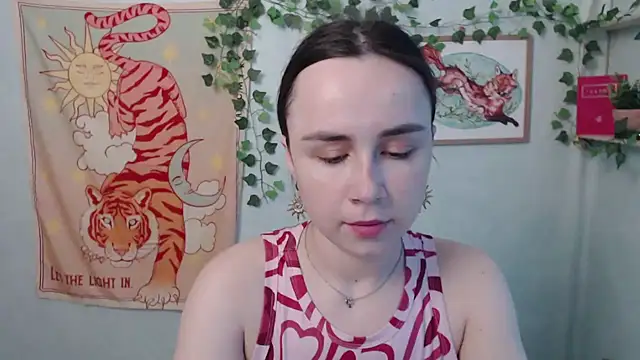 VeryVeryVeryShy  online show from 05.22.26