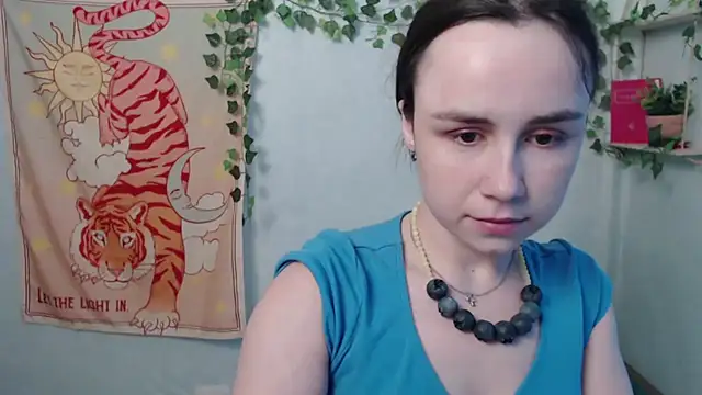 VeryVeryVeryShy  online show from 07.01.26
