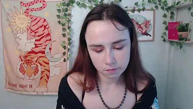 VeryVeryVeryShy  online show from 07.08.26