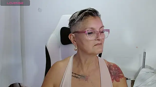bety-cum2 online show from 05.08.26