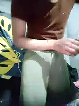 Snapshot of Hot2612 chatting on 03.18.25 Hot2612 online show from 03.18.25