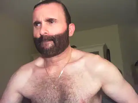 Snapshot of oneman555@xh chatting on 10.21.25 oneman555xh online show from 10.21.25