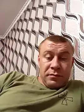 Snapshot of Gabby_Isador chatting on 10.02.25 Gabby Isador online show from 10.02.25