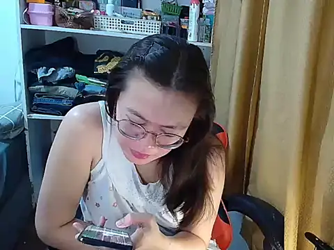 crizzybel online show from 12.21.25