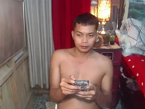 Snapshot of Asianboybig1_Daniel chatting on 09.18.25 Asianboybig1 Daniel online show from 09.18.25