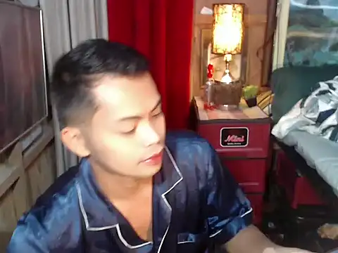 Snapshot of Asianboybig1_Daniel chatting on 09.22.25 Asianboybig1 Daniel online show from 09.22.25