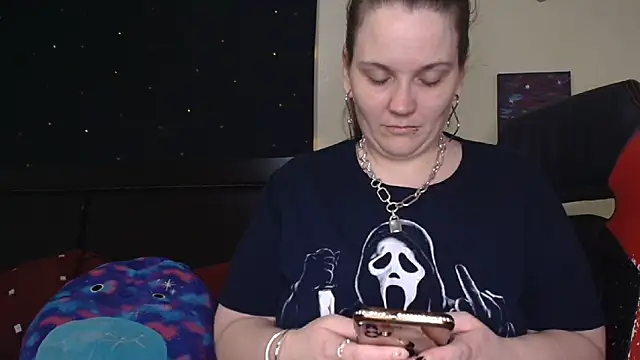 ToxicLilly online show from 11.09.25