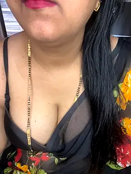 Zoya Varma004 online show from 11.18.25