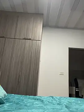 Brunna-Brownn online show from 04.13.26