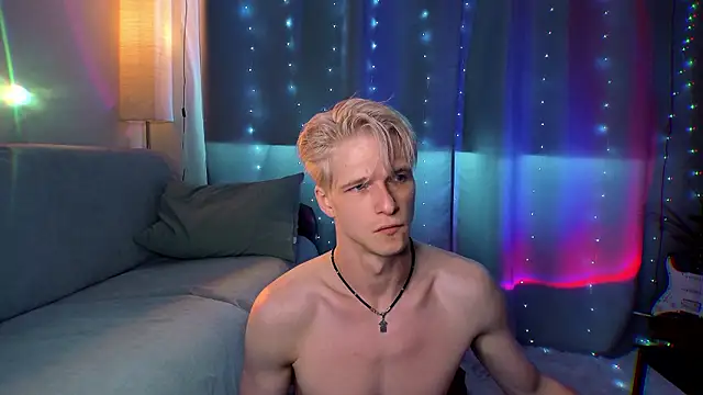 Snapshot of Breston_Sweet chatting on 07.18.26 Breston Sweet online show from 07.18.26