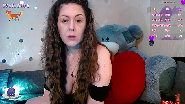 Snapshot of GENTLY--EVIL chatting on 04.23.26 GENTLY--EVIL online show from 04.23.26