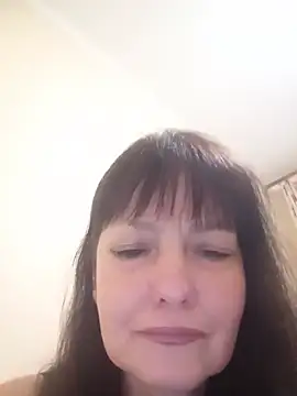 Snapshot of TiAmorre chatting on 05.23.26 TiAmorre online show from 05.23.26